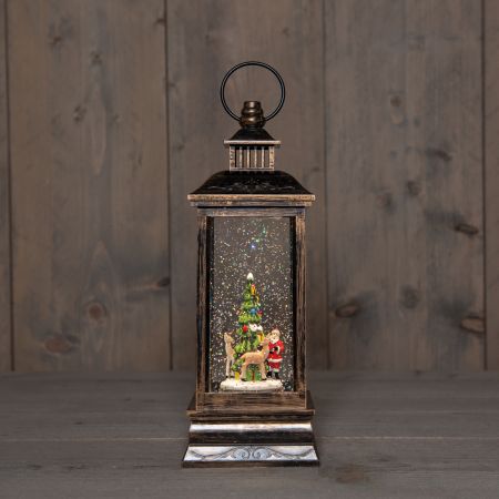 LANTAARN KERSTMAN ROTEREND IN GLITTERWATER LED OP BATTERIJ MET DC AANSLUITING 27.5X10CM WARM WIT/WIT